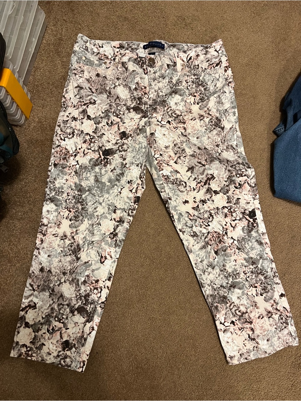 Bandolino Floral Print Capris in Blush, Gray, and Brown